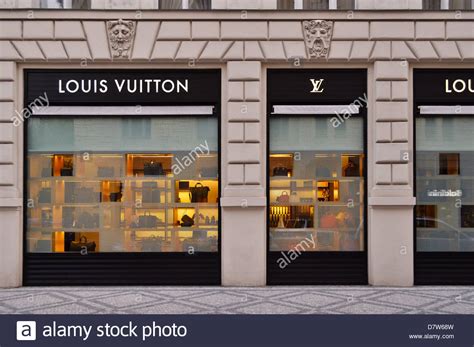 is it cheap to buy lv in prague